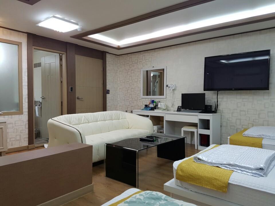 Raon Hotel Gwangyang  Exterior photo